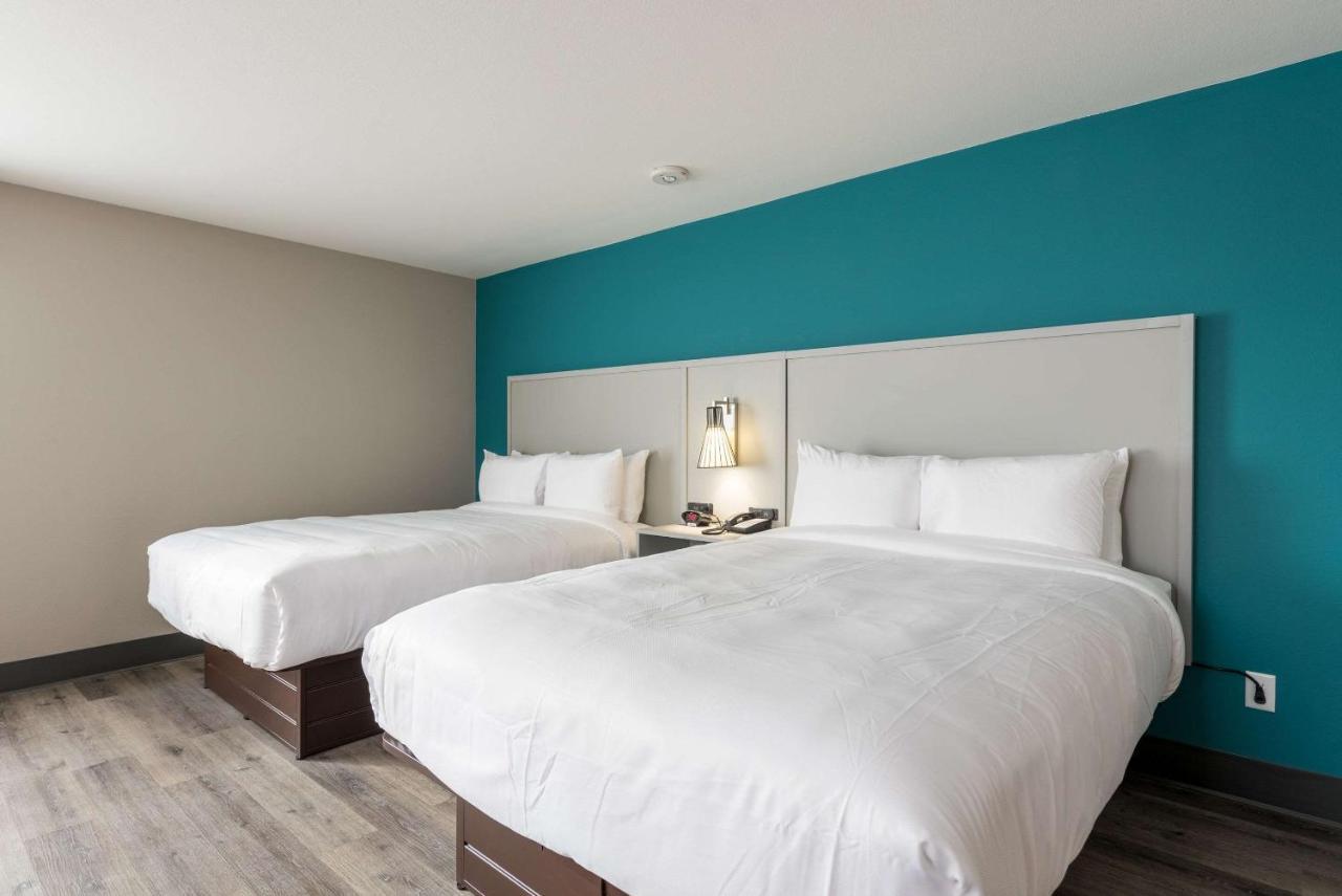 Comfort Suites Colorado Springs East - Medical Center Area Bagian luar foto